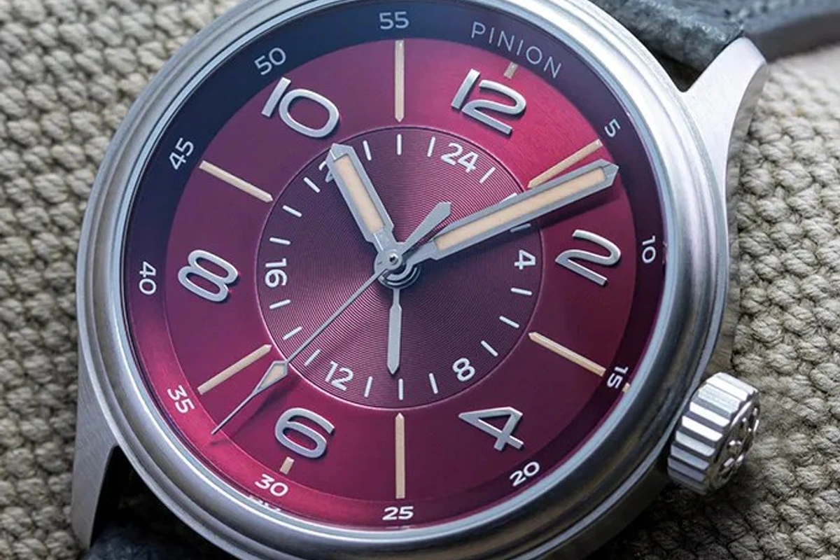 Pinion Neutron Dual RD British Mechanical Watch